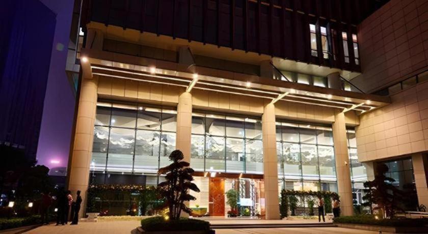 The Thousand Lantern Lake Hotel Foshan Exterior photo